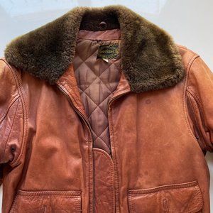 Vintage Men's Leather Jacket with Fur Collar